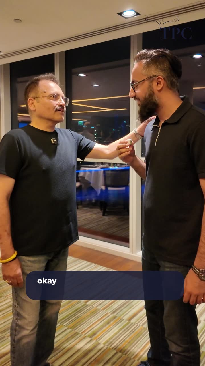 Asad Ahmad sharing feedback after a Phoenix Code session with Vikas Sharma